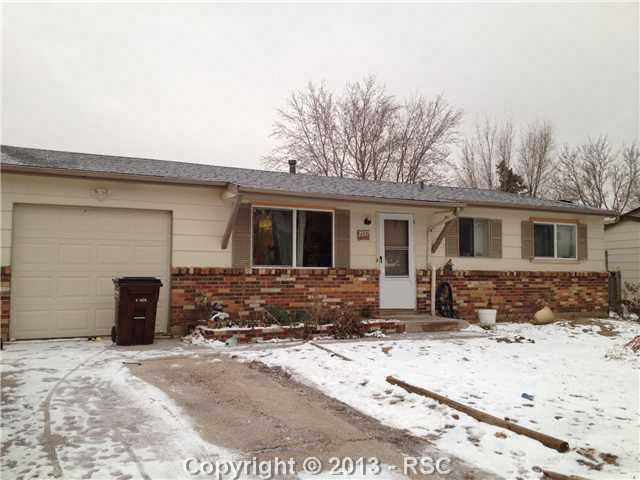7127 Chippewa Rd, Colorado Springs, CO 80915