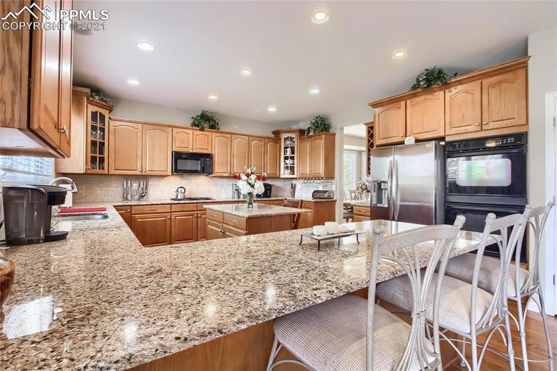 7127 S Quemoy St, Aurora, CO 80016