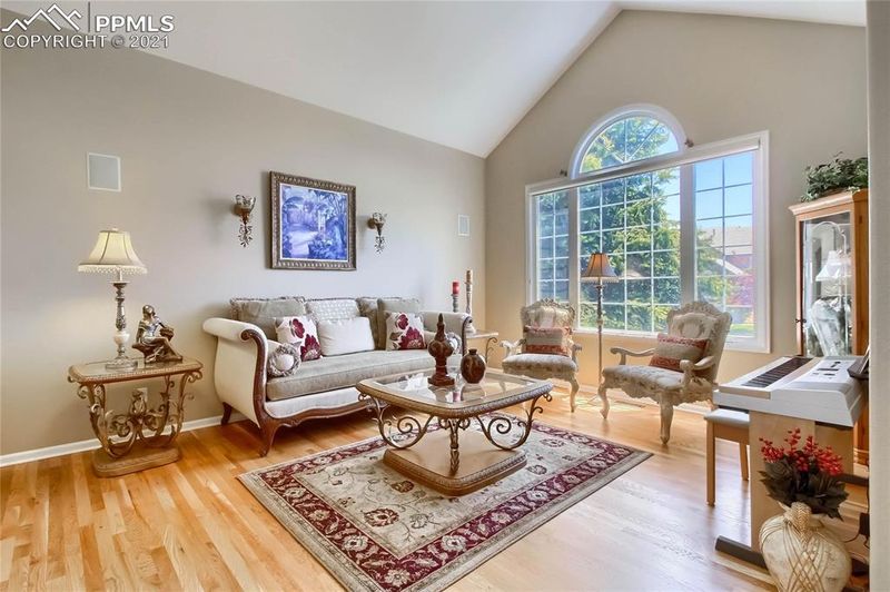 7127 S Quemoy St, Aurora, CO 80016