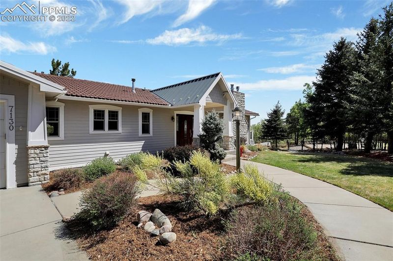 7130 Suntide Pl, Colorado Springs, CO 80919