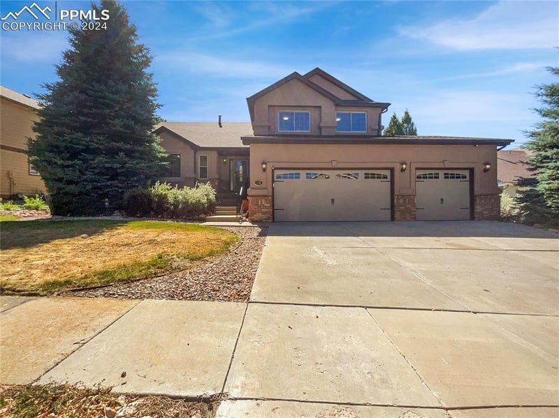 7135 Highcroft Dr, Colorado Springs, CO 80922