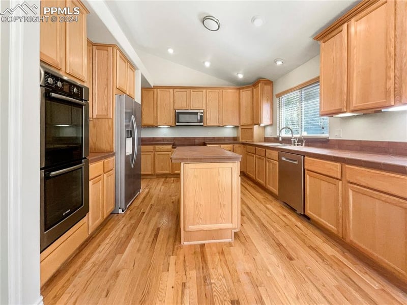 7135 Highcroft Dr, Colorado Springs, CO 80922