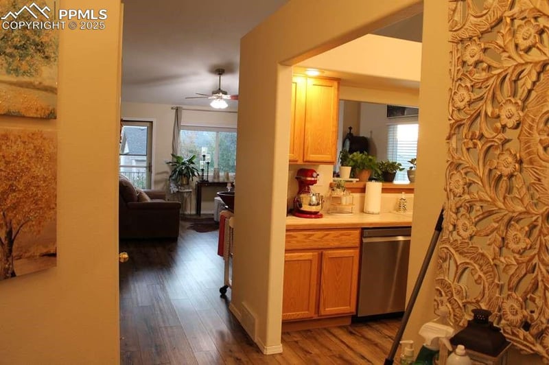 7137 Grand Prairie Dr, Colorado Springs, CO 80923