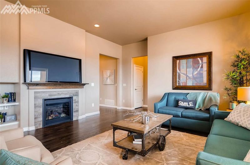 7138 Silver Buckle Dr, Colorado Springs, CO 80923