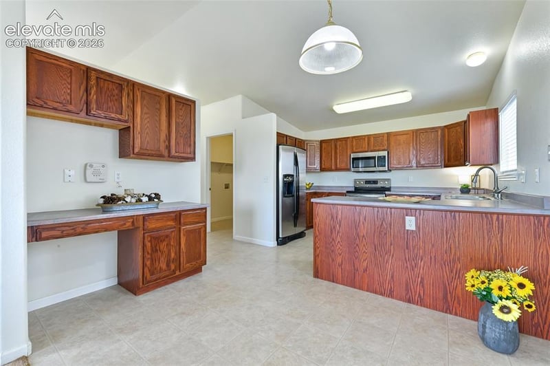 7143 Dove Valley Pl, Colorado Springs, CO 80925