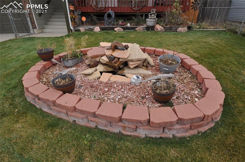 7145 Woody Creek Dr, Colorado Springs, CO 80911