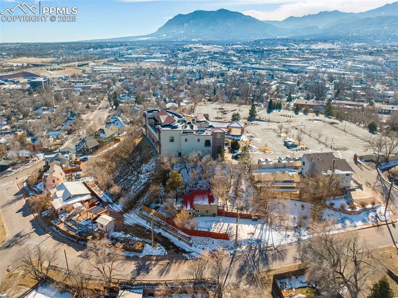 715 Bijou St, Colorado Springs, CO 80905