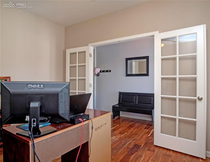 715 Chesapeake Ave, Monument, CO 80132