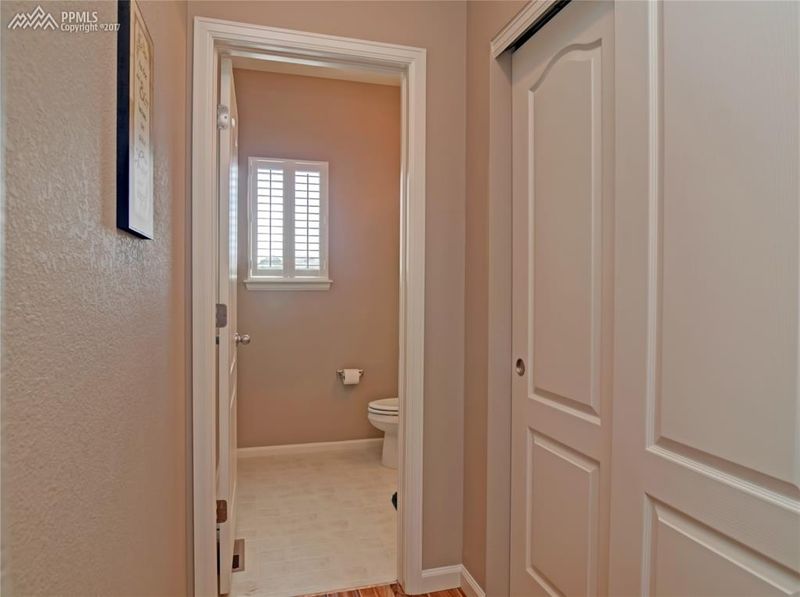 715 Chesapeake Ave, Monument, CO 80132