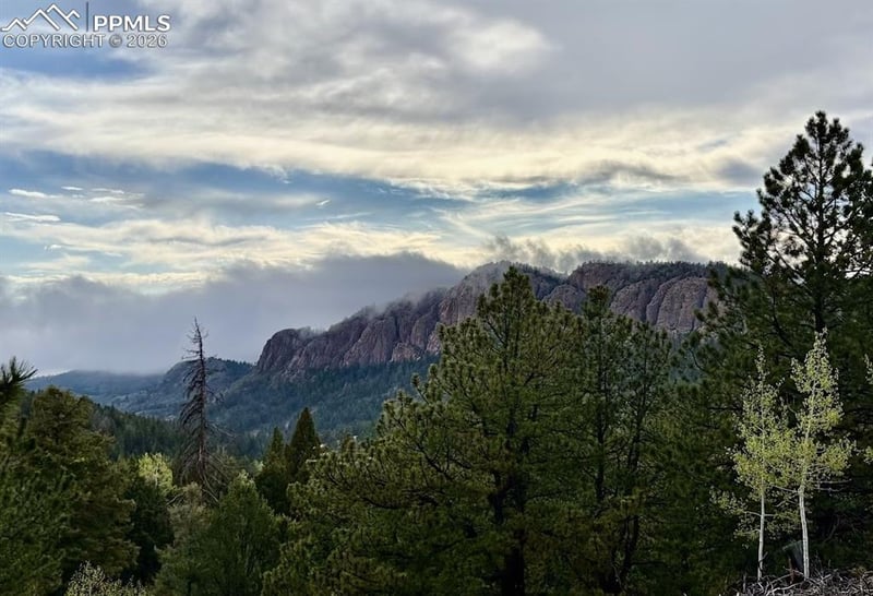 715 Crystal Dr, Cripple Creek, CO 80813