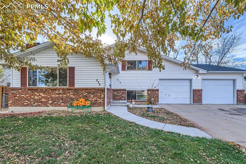 715 Hoorne Ave, Colorado Springs, CO 80907