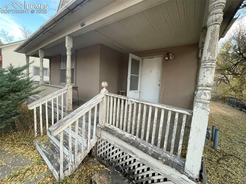 715 Kiowa St, Colorado Springs, CO 80903
