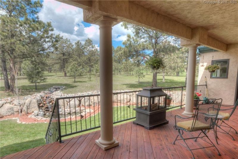 715 Lancers Ct, Monument, CO 80132