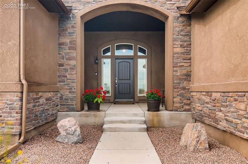 7150 Jagged Tree Cir, Colorado Springs, CO 80927