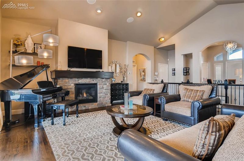 7150 Jagged Tree Cir, Colorado Springs, CO 80927