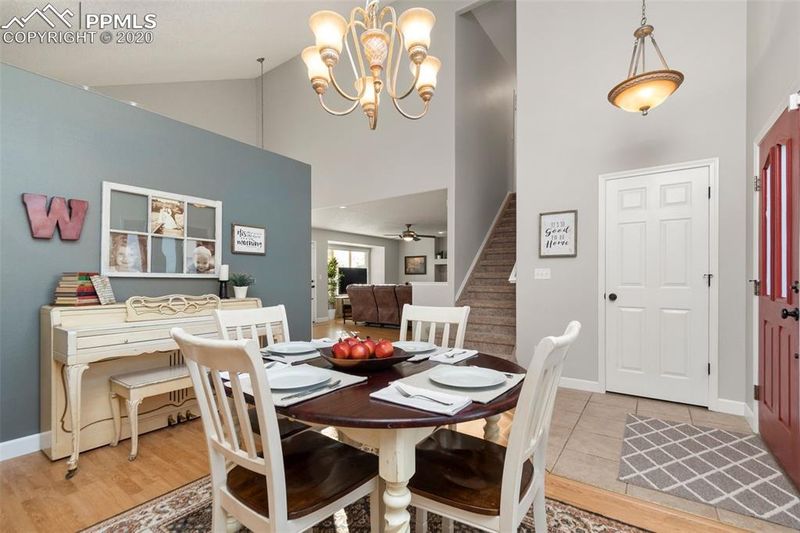 7157 Grand Prairie Dr, Colorado Springs, CO 80923