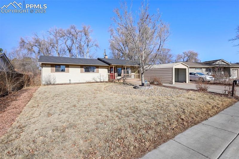 716 Hackberry Dr, Colorado Springs, CO 80911