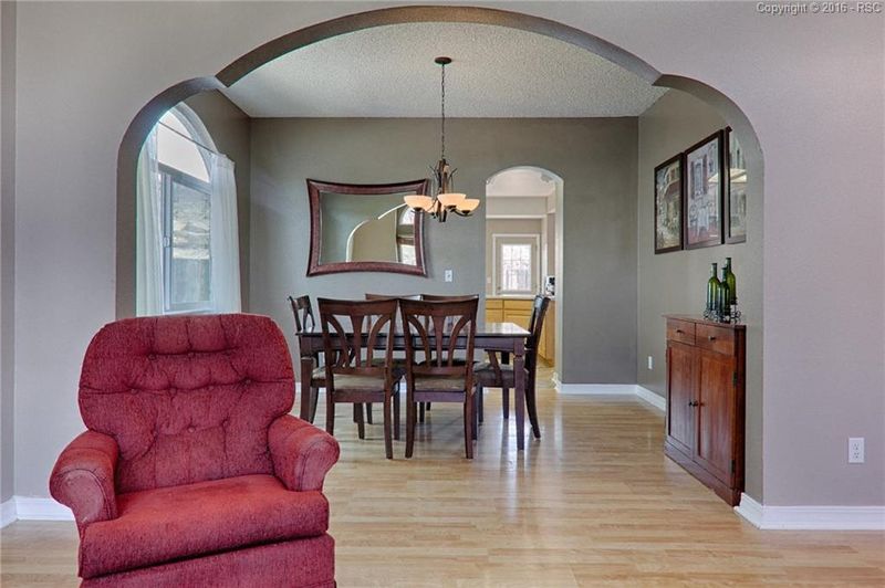 7160 Native Cir, Colorado Springs, CO 80919