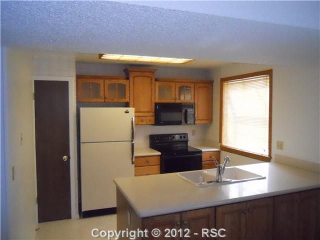 7160 Rising Moon Dr, Colorado Springs, CO 80919