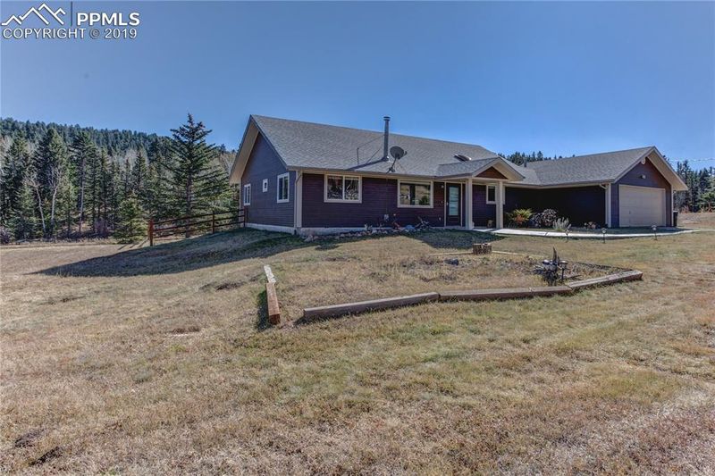 717 Divide South Dr, Divide, CO 80814
