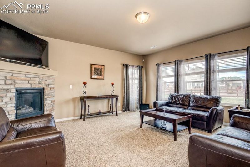 7170 Honeycomb Dr, Peyton, CO 80831