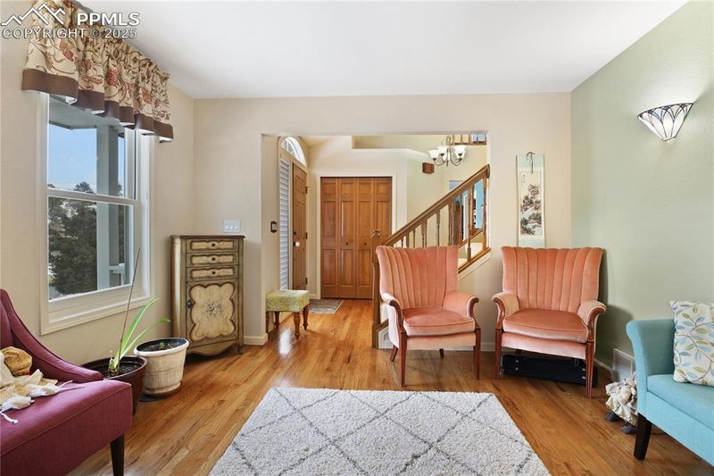 7174 Oak Valley Dr, Colorado Springs, CO 80919