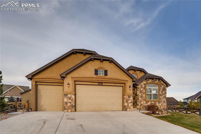 7178 Jagged Tree Cir, Colorado Springs, CO 80927