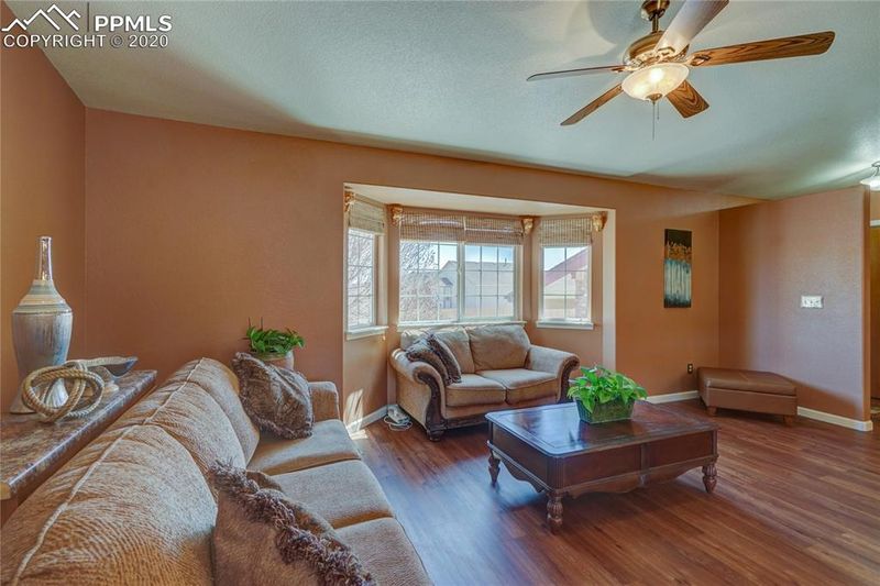 7178 Lone Eagle Ln, Colorado Springs, CO 80925