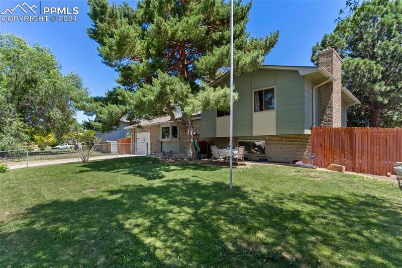 7187 Caballero Ave, Colorado Springs, CO 80911