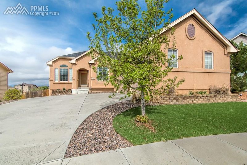 7187 Indian River Dr, Colorado Springs, CO 80923