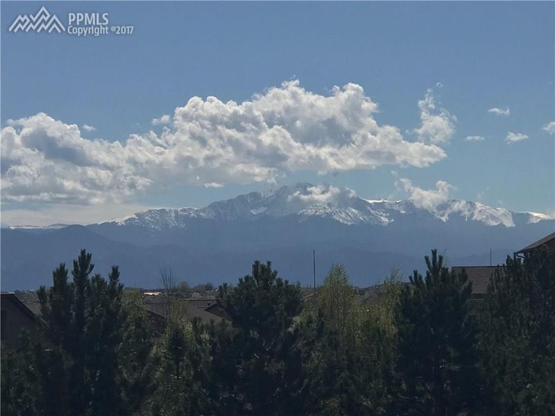 7187 Indian River Dr, Colorado Springs, CO 80923
