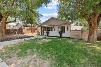 719 Bonfoy Ave, Colorado Springs, CO 80909