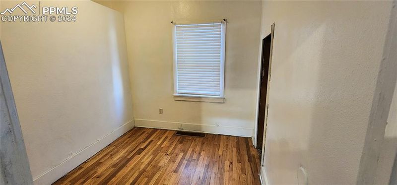 719 E Mesa Ave, Pueblo, CO 81006
