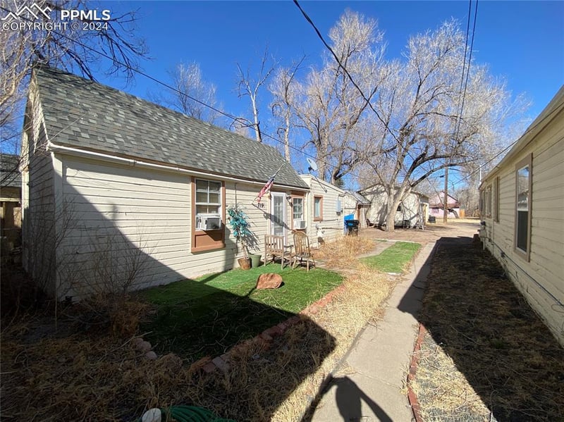 719 Wahsatch Ave, Colorado Springs, CO 80903