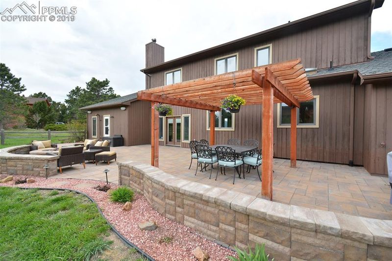 719 Winding Hills Rd, Monument, CO 80132
