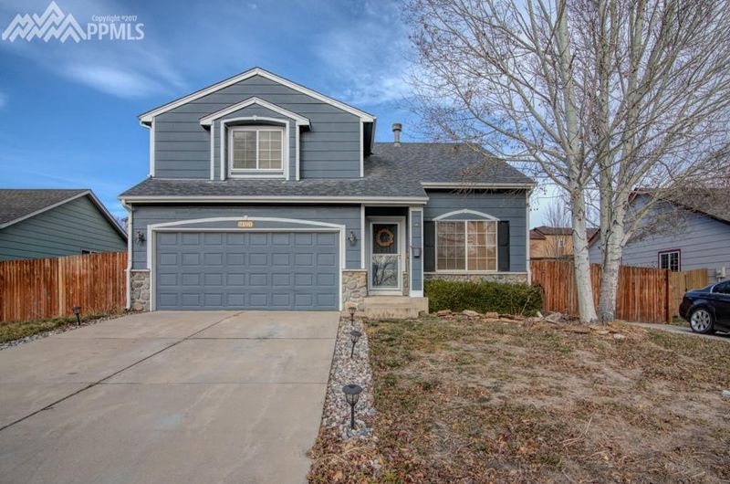7190 Allens Park Dr, Colorado Springs, CO 80922
