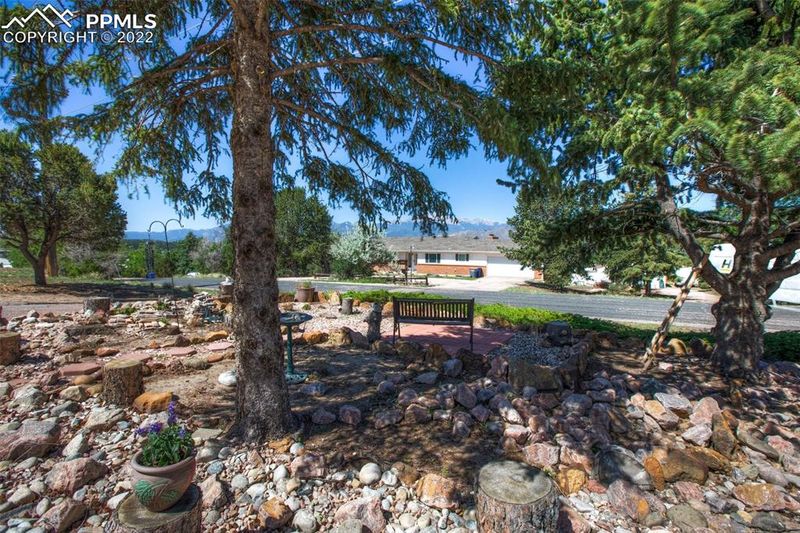7191 Grashio Dr, Colorado Springs, CO 80920