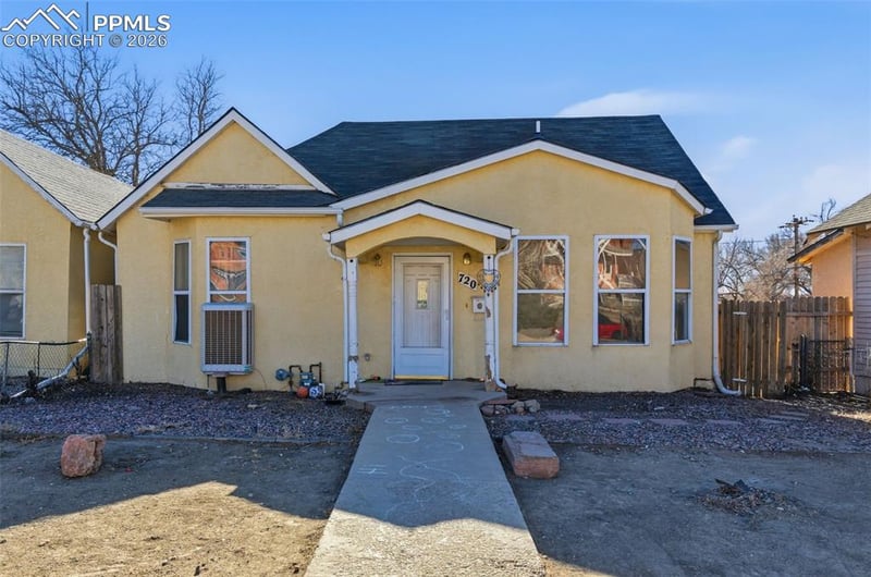 720 W 11th St, Pueblo, CO 81003