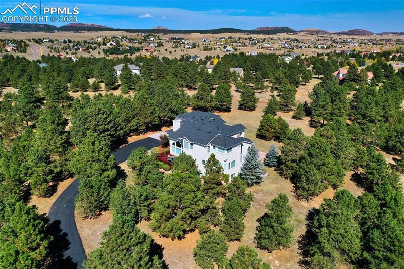 720 W Lancers Ct, Monument, CO 80132