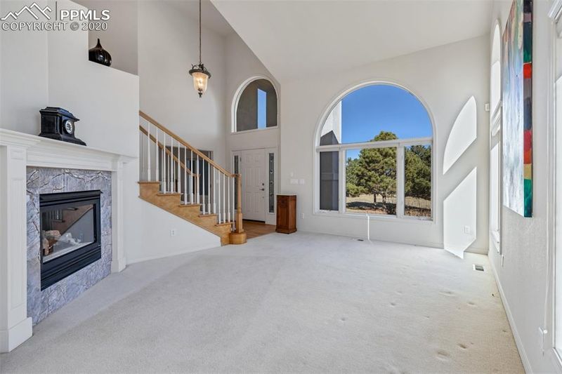720 W Lancers Ct, Monument, CO 80132