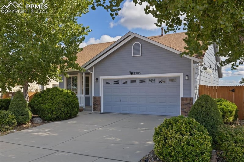 7203 Dove Valley Pl, Colorado Springs, CO 80925