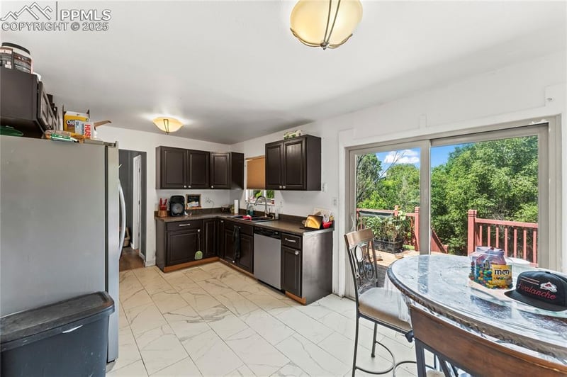 7210 Metropolitan St, Colorado Springs, CO 80911