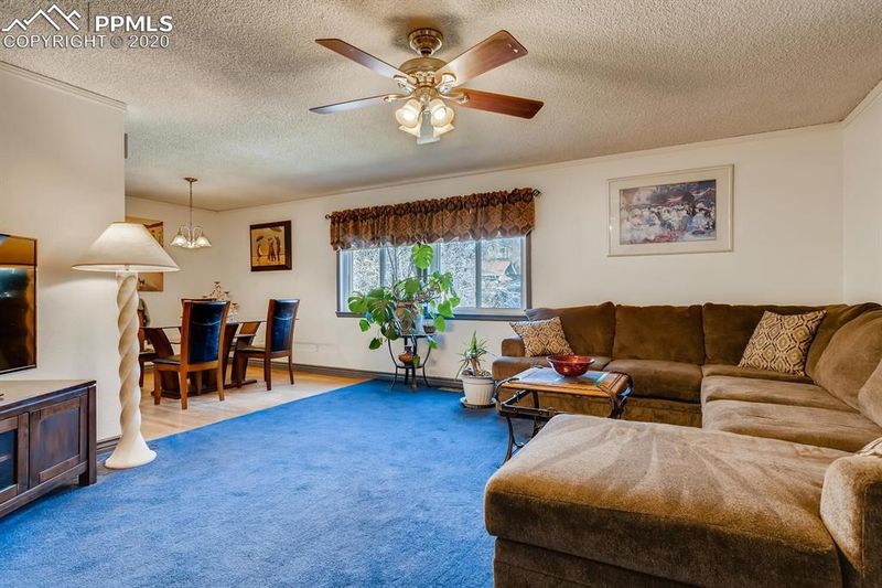 722 Cardinal St, Colorado Springs, CO 80911