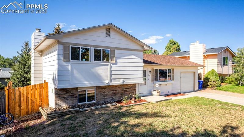 7220 Red Cloud St, Colorado Springs, CO 80911