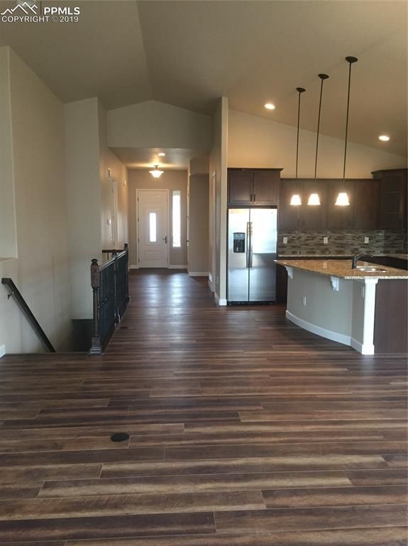 7223 Peachleaf Dr, Colorado Springs, CO 80925