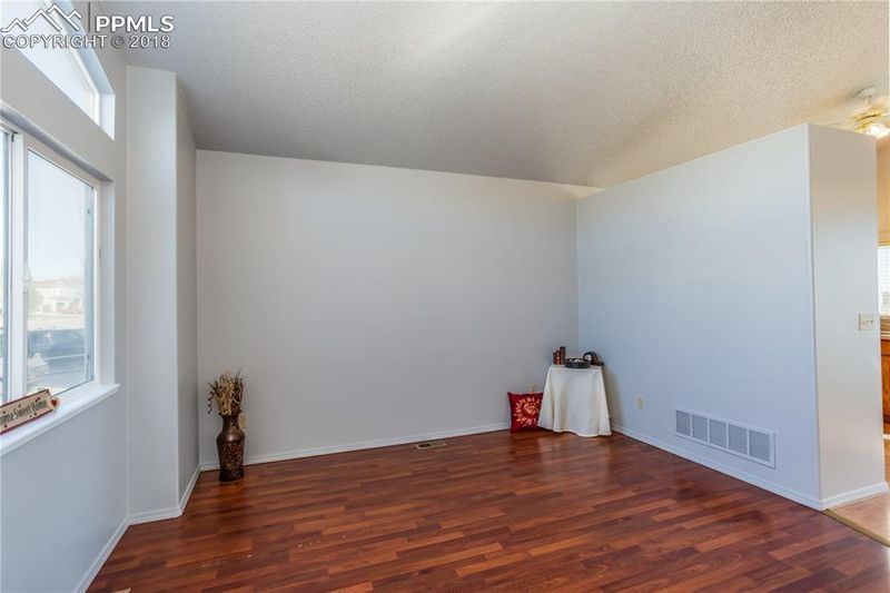 7229 Moss Bluff Ct, Fountain, CO 80817