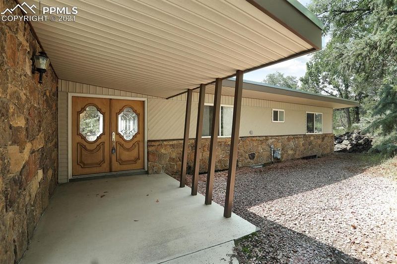 723 Polaris Dr, Colorado Springs, CO 80906
