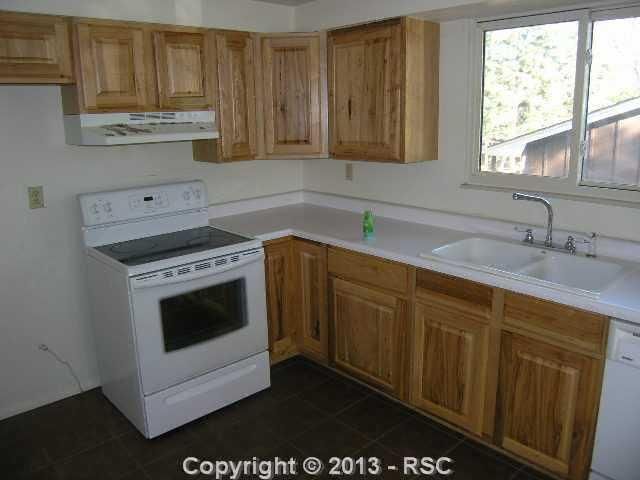 7235 Caballero Ave, Colorado Springs, CO 80911