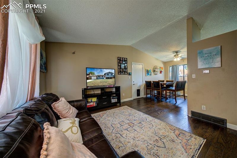 7235 Red Cloud St, Colorado Springs, CO 80911