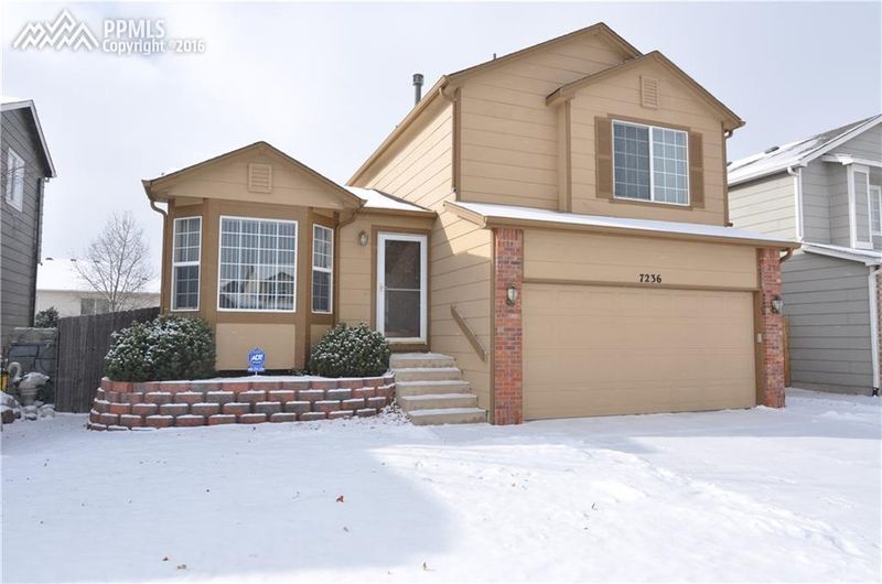 7236 Duryea Dr, Colorado Springs, CO 80923